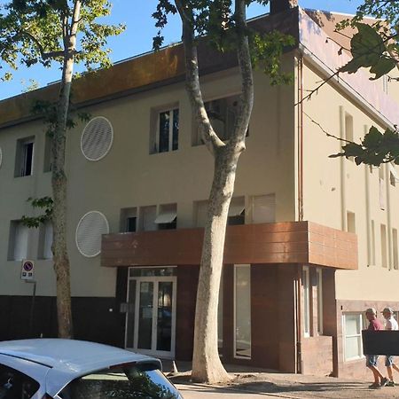 Residence Appartamenti Casa Vacanze Abbazia ペザロ エクステリア 写真